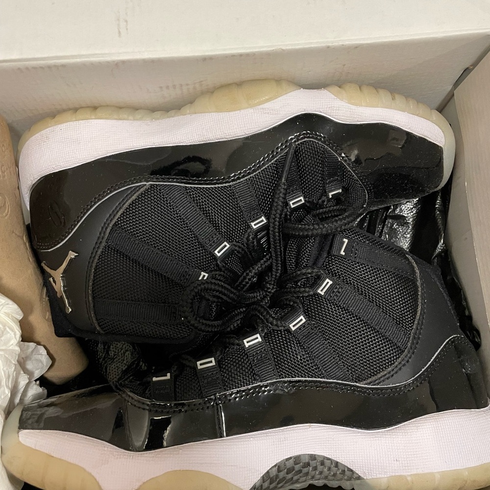 Jordan 11 5Y